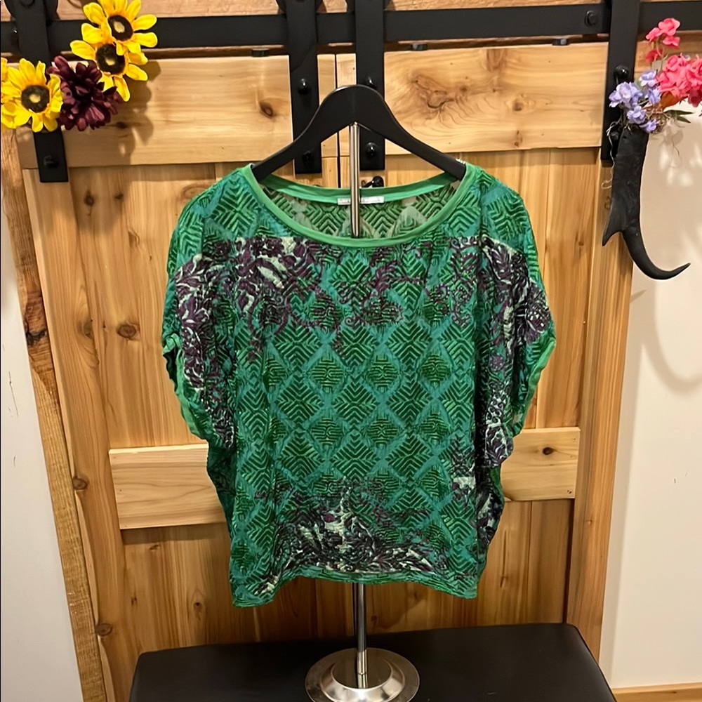Language Green and Purple Patterned Silk (55%) Blouse